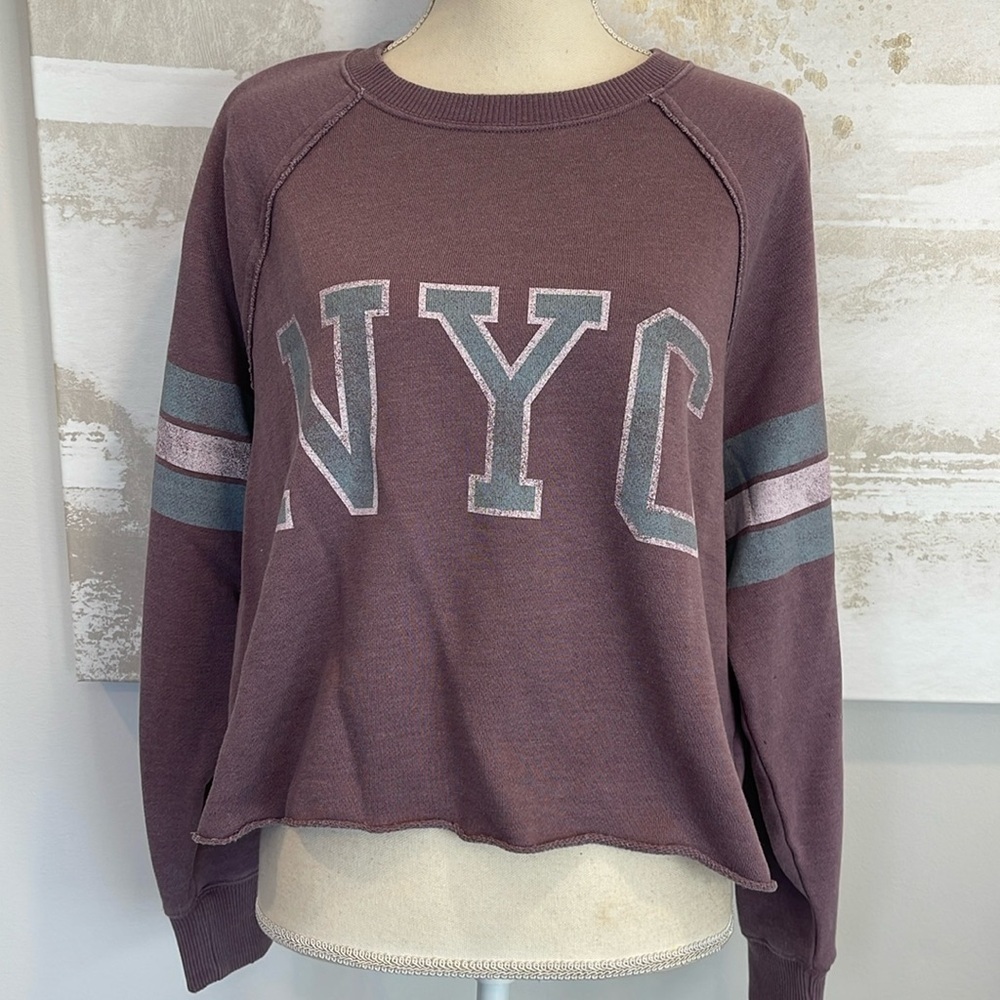 NYC cutoff sweatshirt by Aerie Size Medium